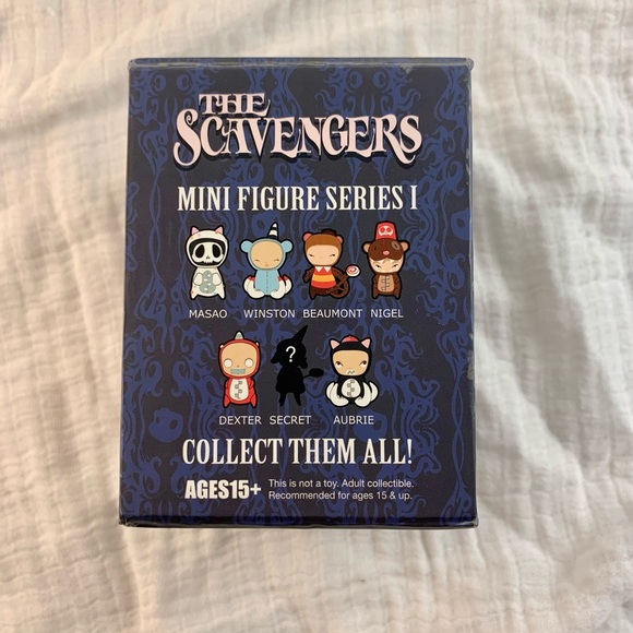 “Beaumont” Kathie Olivas The Scavengers Collection - Picture 4 of 12